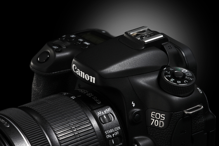 Canon EOS 70D - nowa matryca i szybszy autofokus